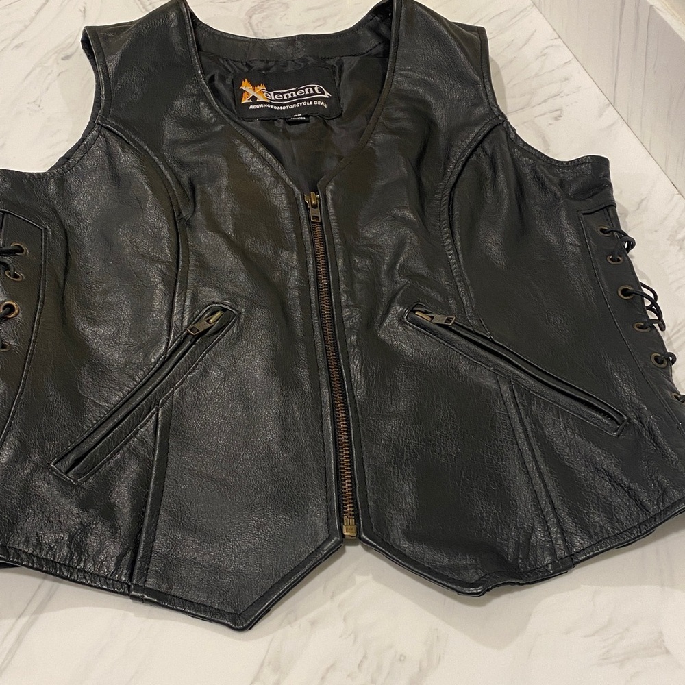 Xelement Advanced Motorcycle Gear womens mistress black leather vest
Size XL - Picture 3 of 8